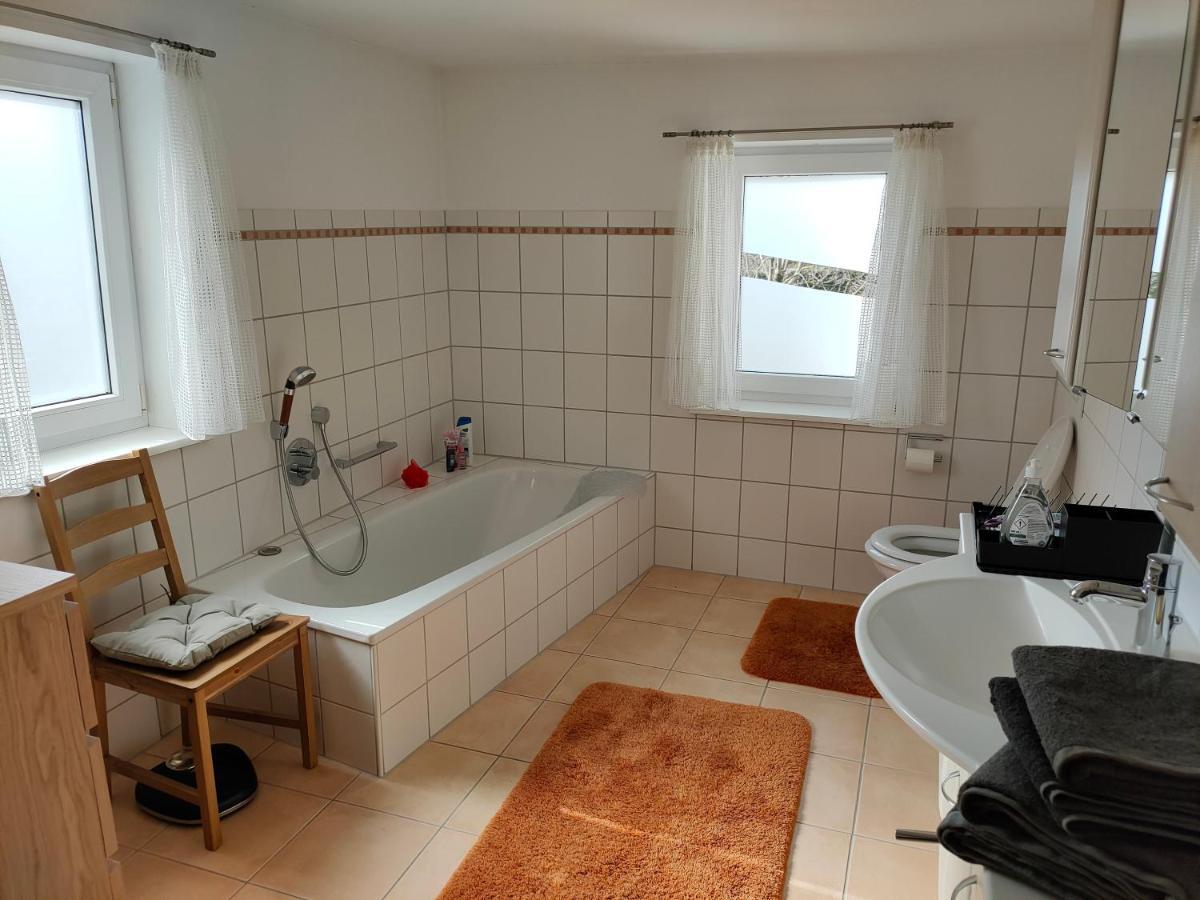 Zentrale & Ruhige Ferienwohnung Mössingen Exterior foto