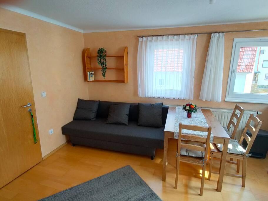 Zentrale & Ruhige Ferienwohnung Mössingen Exterior foto
